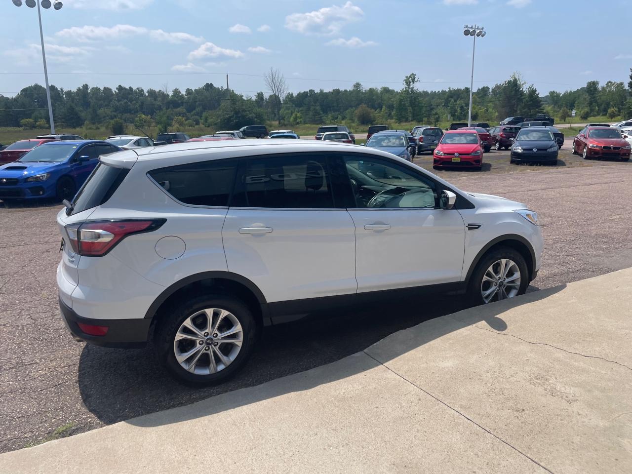 2018 Ford Escape SE 4dr 4x4 Photo