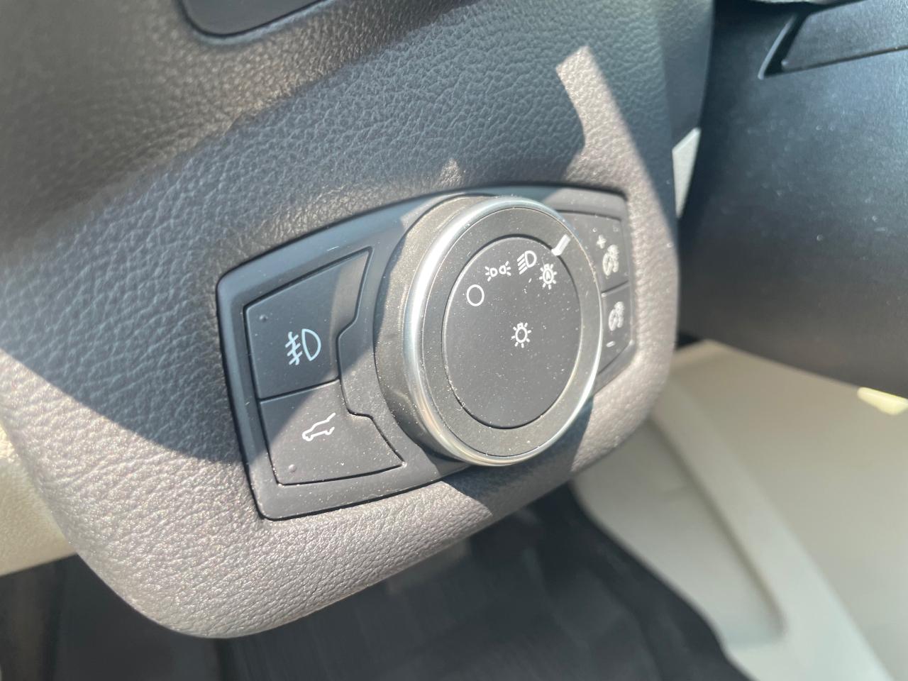 2018 Ford Escape SE 4dr 4x4 Photo