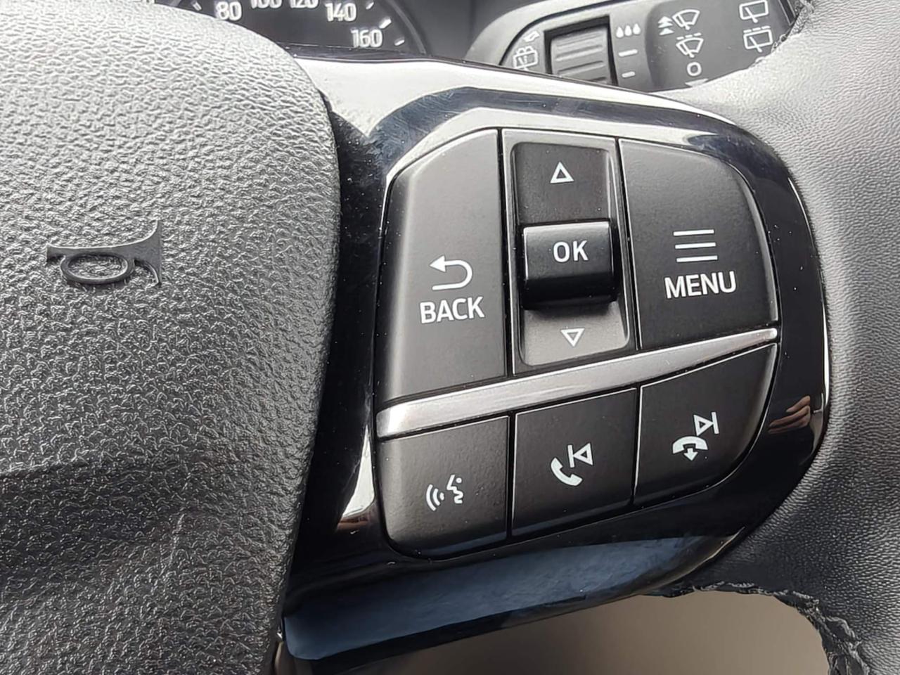 2022 Ford Escape SE Hybrid 4dr All-Wheel Drive Photo