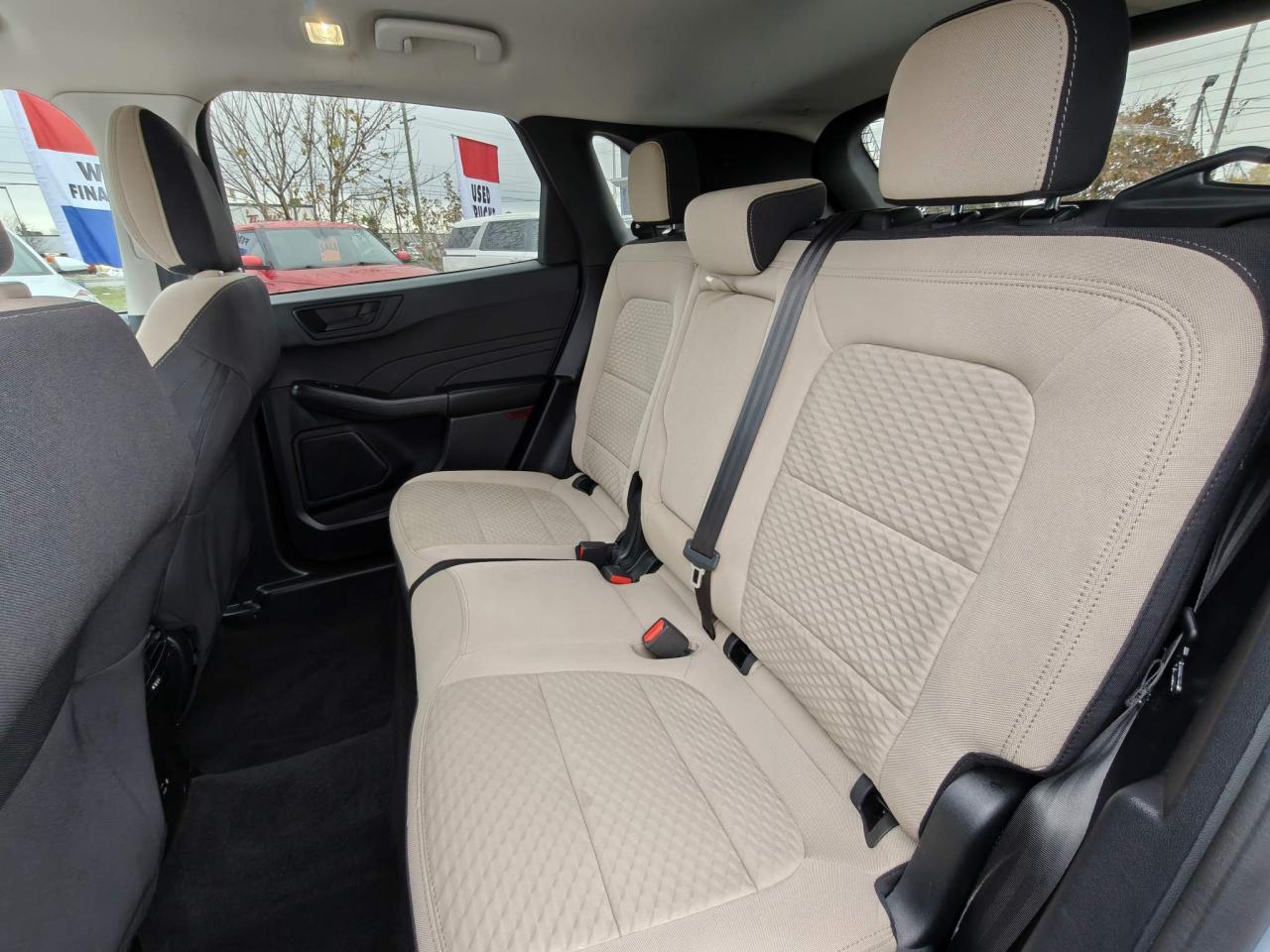 2022 Ford Escape SE Hybrid 4dr All-Wheel Drive Photo