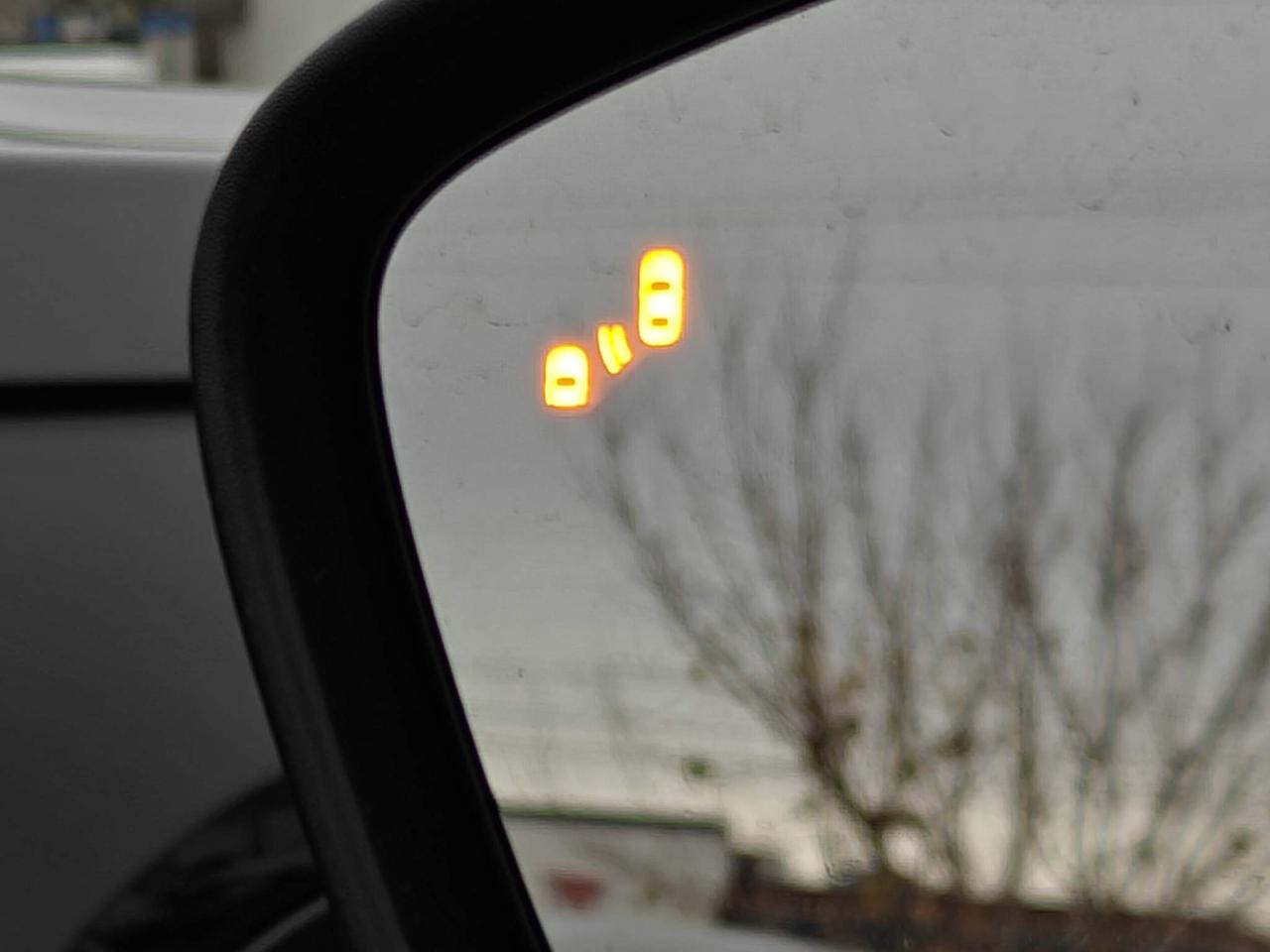 2022 Ford Escape SE Hybrid 4dr All-Wheel Drive Photo