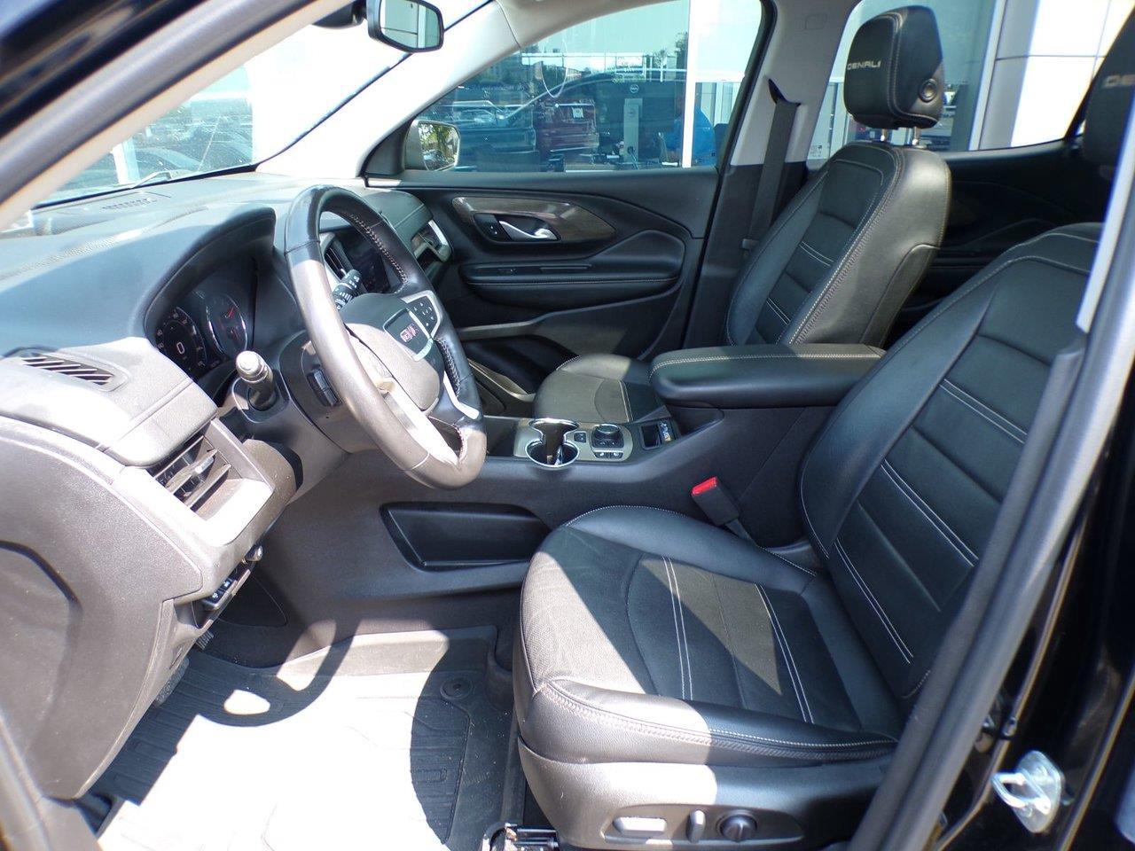 2022 GMC Terrain Denali All-Wheel Drive Photo