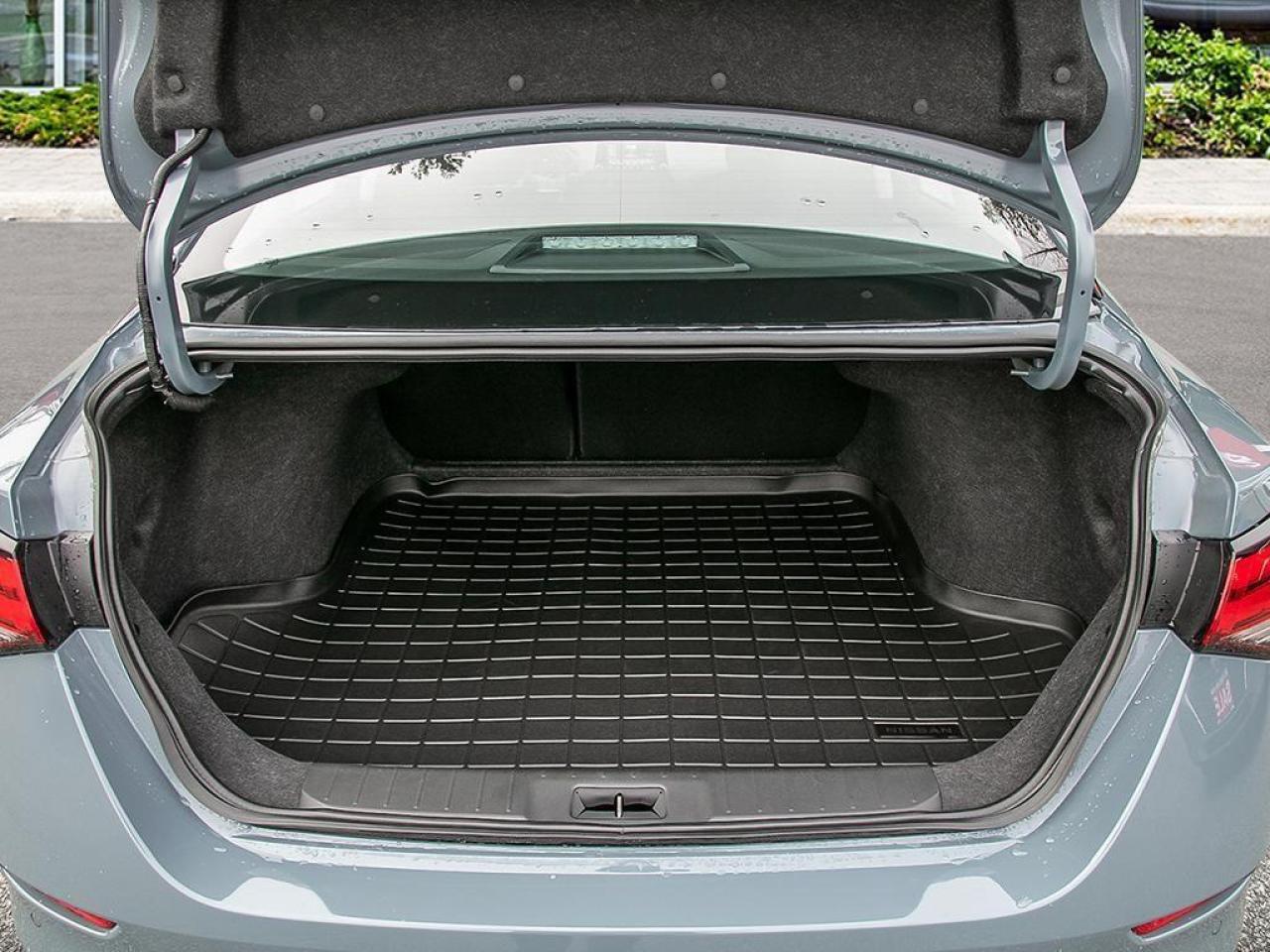 2025 Nissan Sentra SV 4DR SEDAN Photo