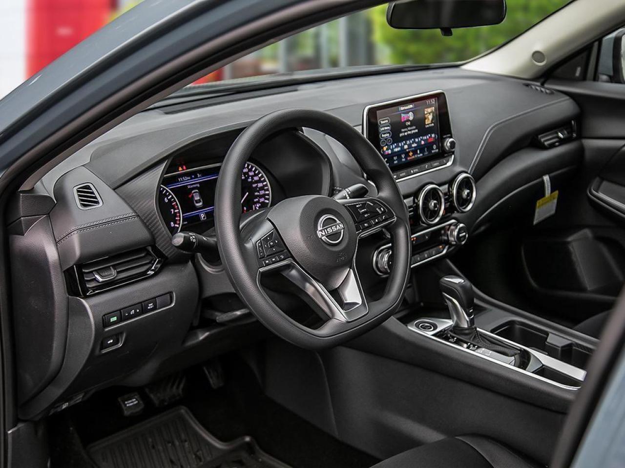 2025 Nissan Sentra SV 4DR SEDAN Photo