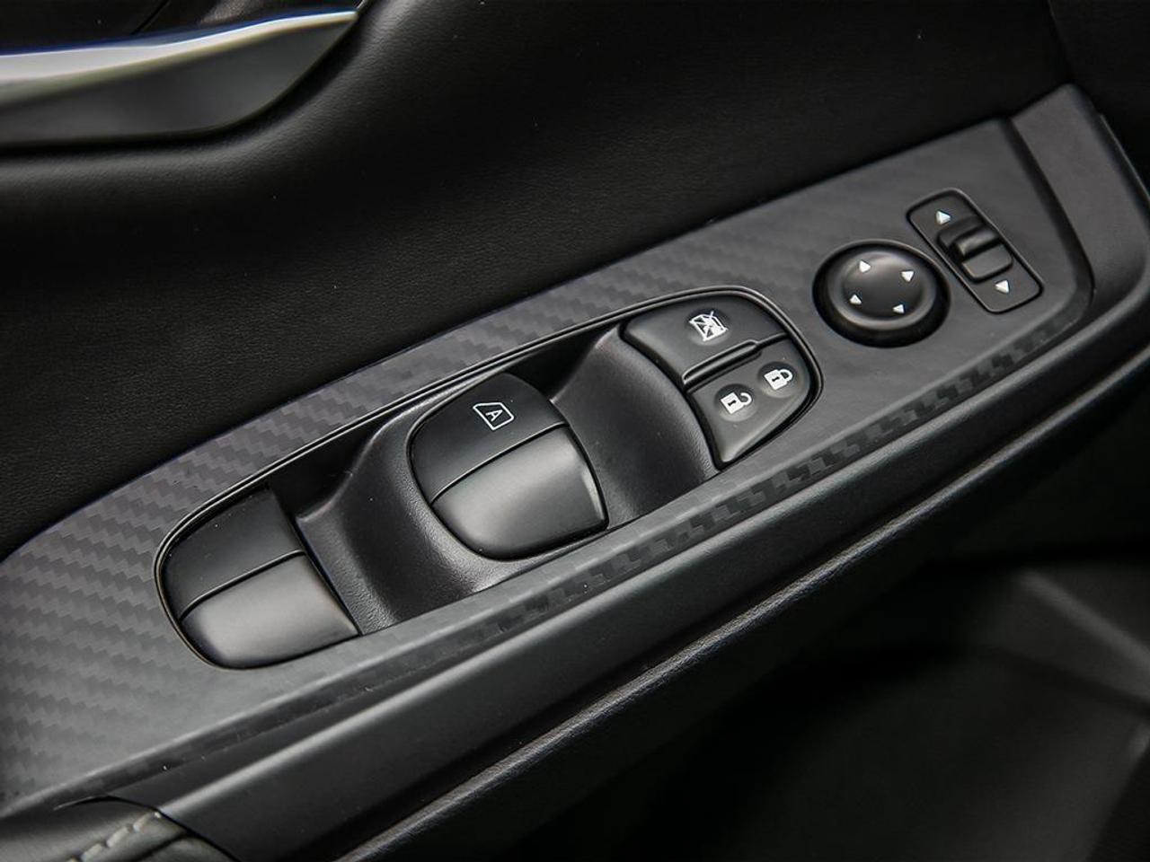 2025 Nissan Sentra SV 4DR SEDAN Photo