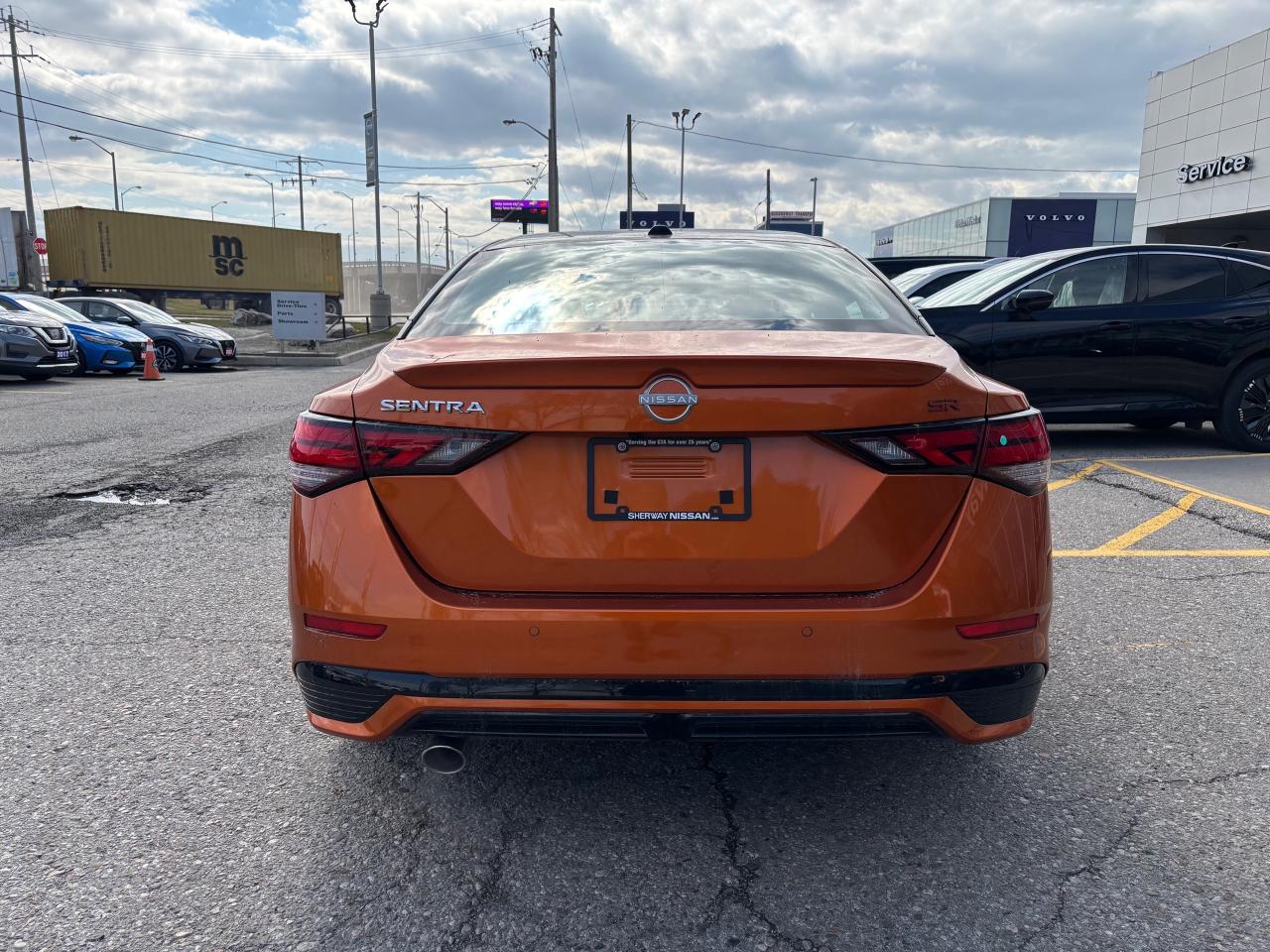 2024 Nissan Sentra SR 4dr Sedan Photo