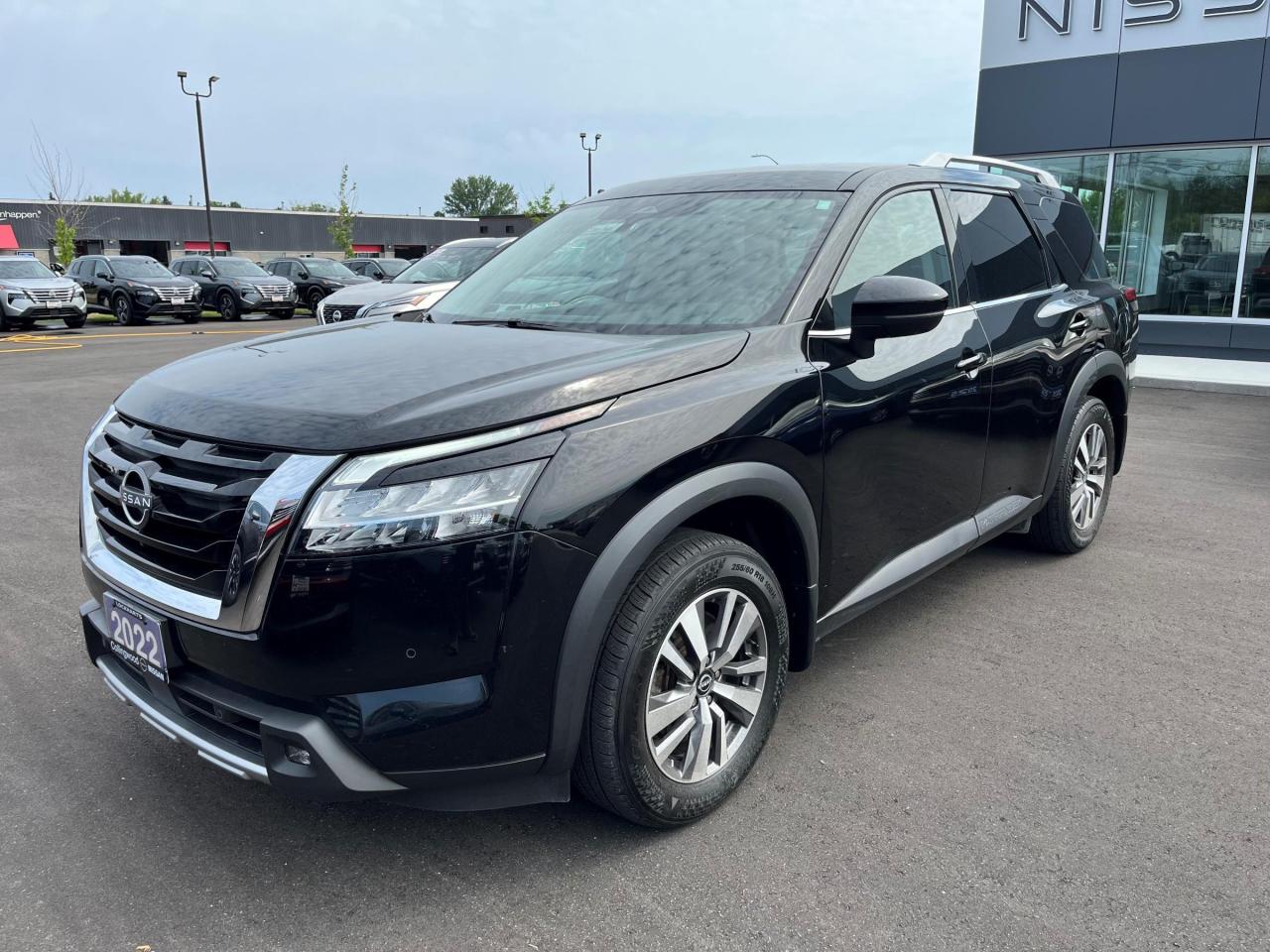 2022 Nissan Pathfinder SL 4dr 4x4 Photo