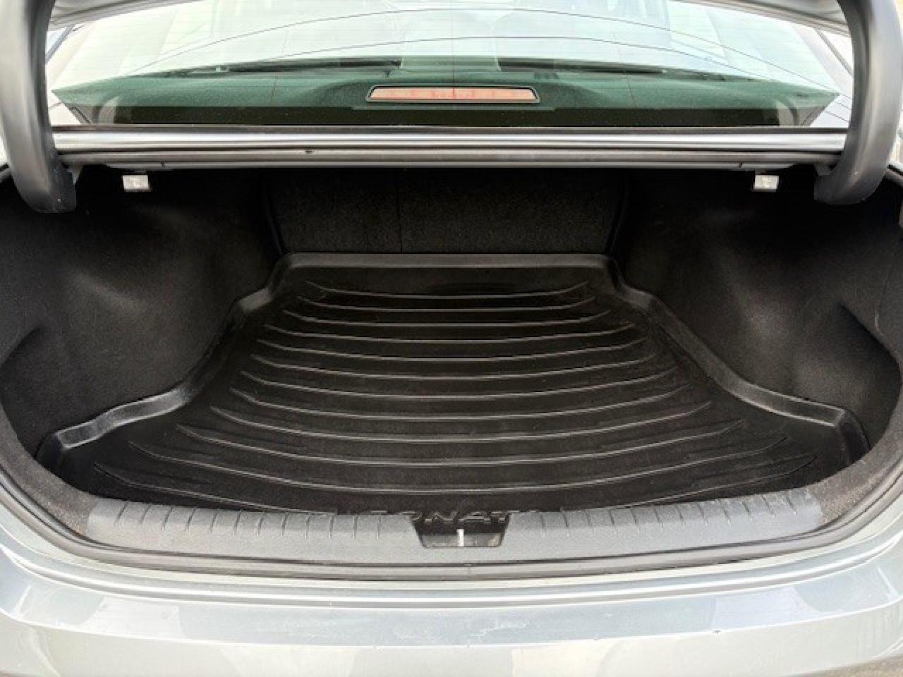 2016 Hyundai Sonata Limited (A6) 4dr Sedan Photo