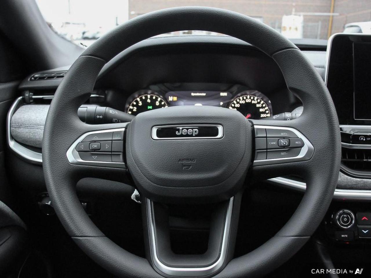 2025 Jeep Compass Sport 4dr 4x4 Photo