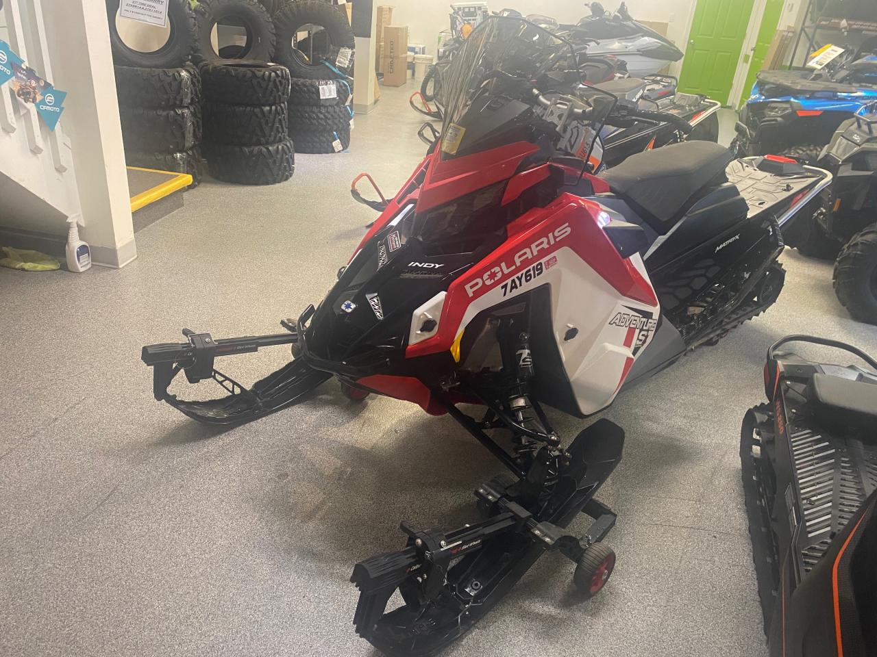 2023 Polaris ProStar S4 Indy Adventure 137  Photo2