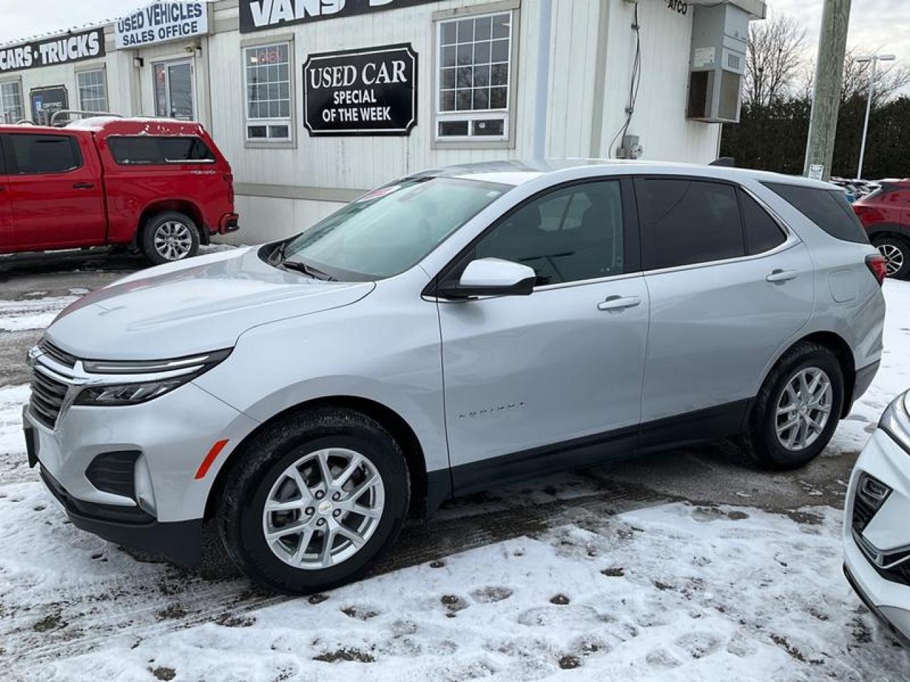 2022 Chevrolet Equinox LT Photo