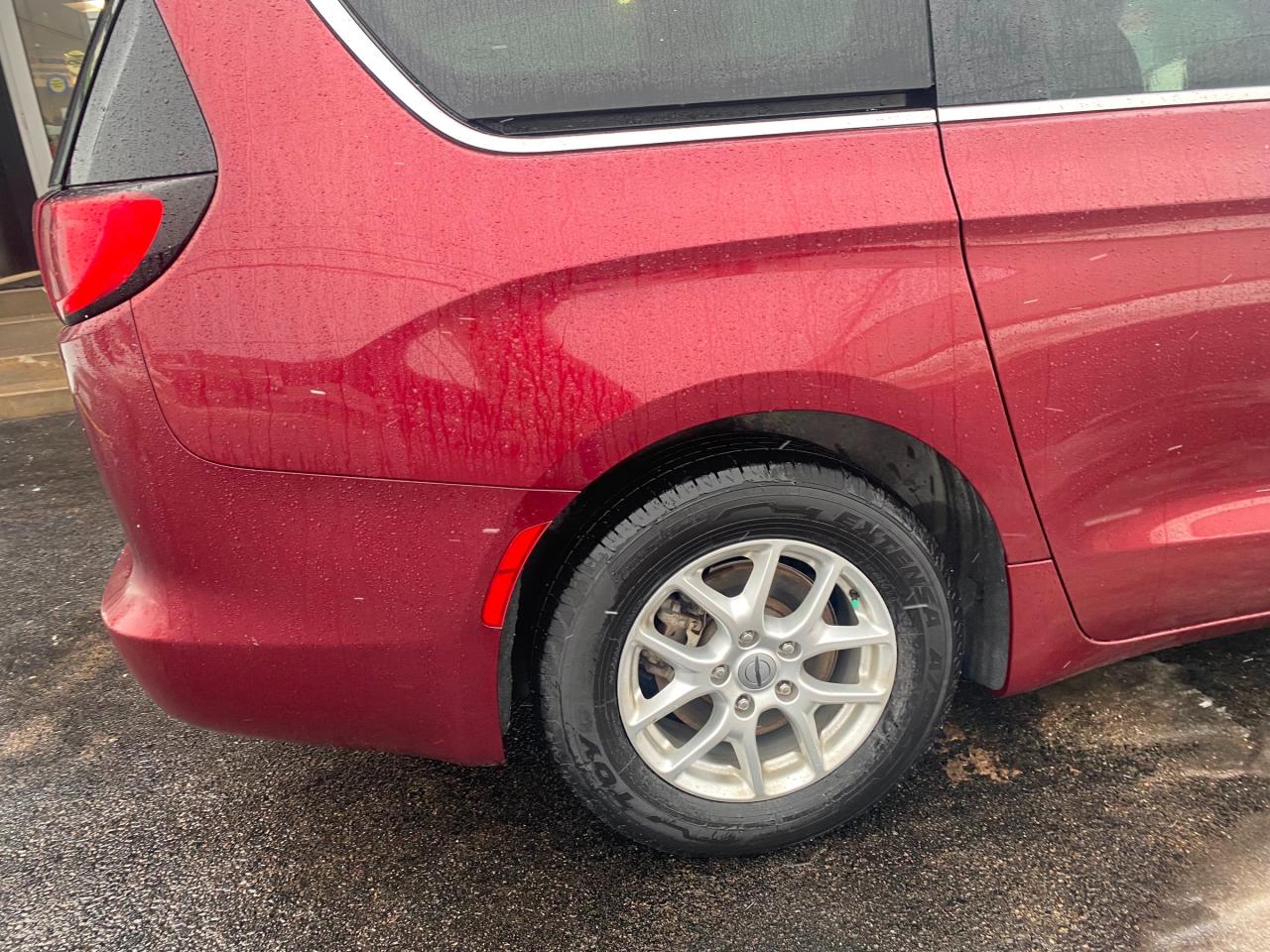 2022 Chrysler Grand Caravan SXT Front-Wheel Drive Passenger Van Photo