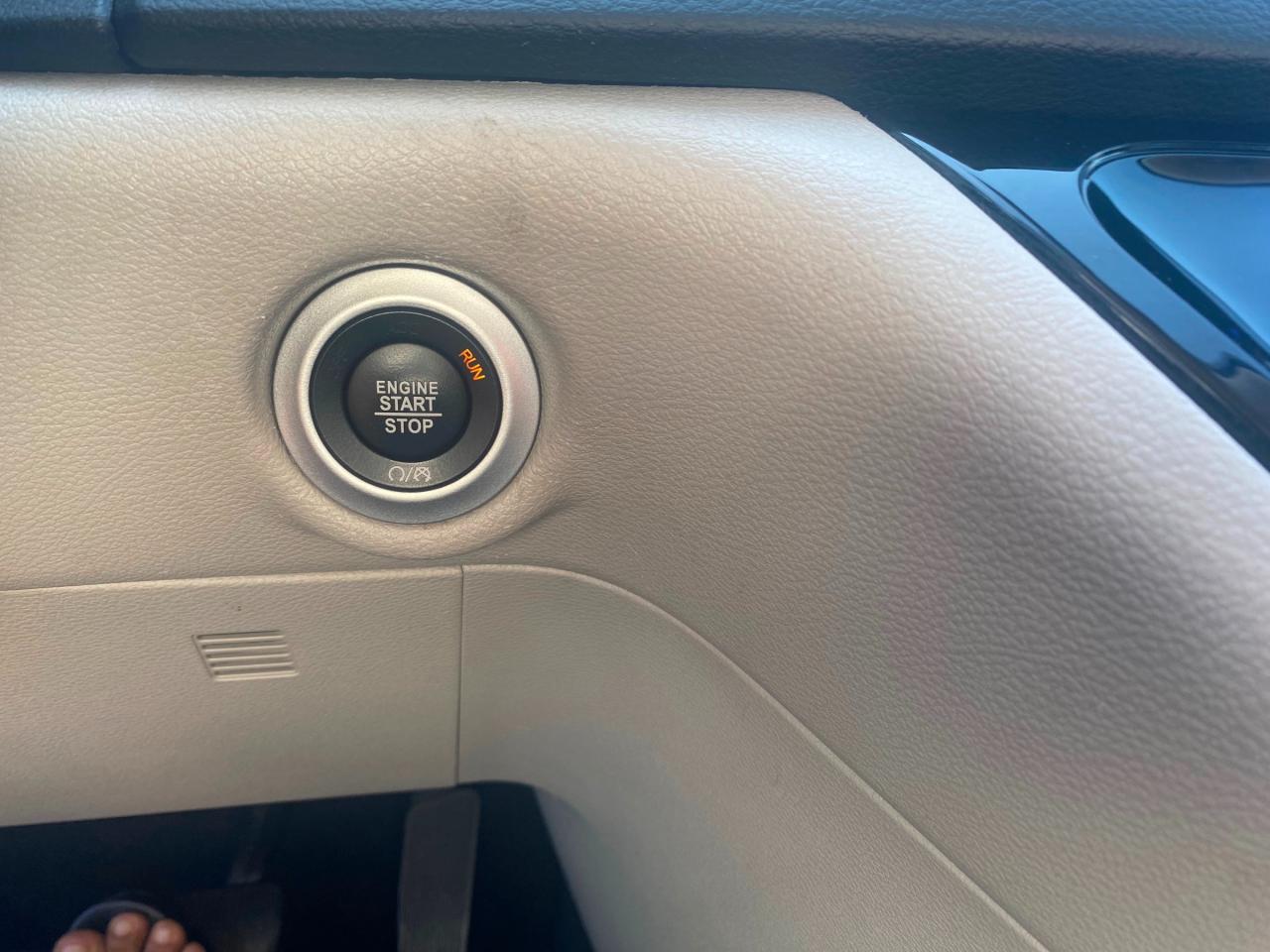 2022 Chrysler Grand Caravan SXT Front-Wheel Drive Passenger Van Photo