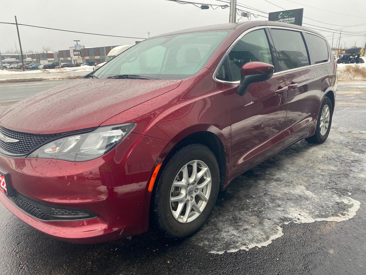 2022 Chrysler Grand Caravan SXT Front-Wheel Drive Passenger Van Photo