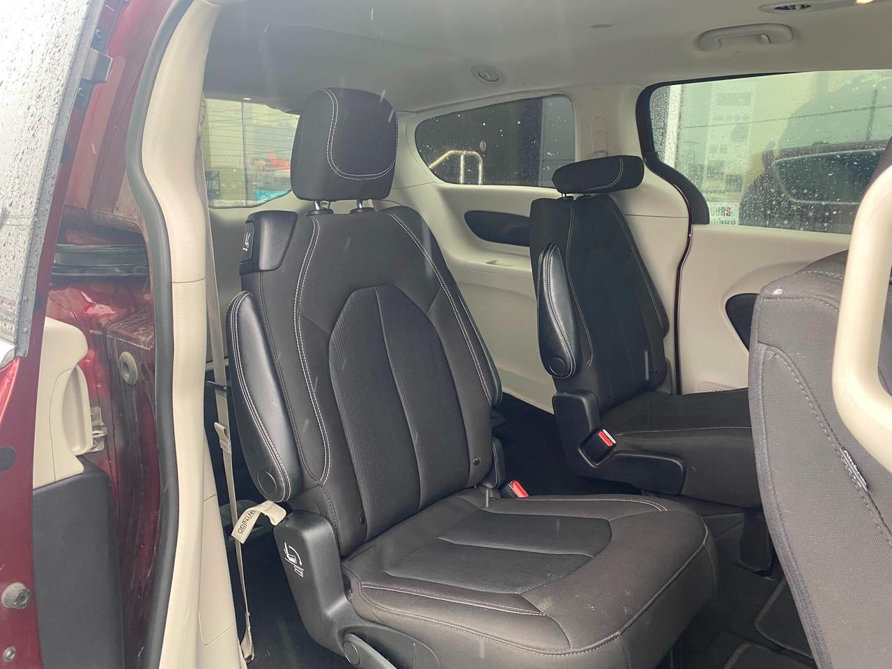 2022 Chrysler Grand Caravan SXT Front-Wheel Drive Passenger Van Photo
