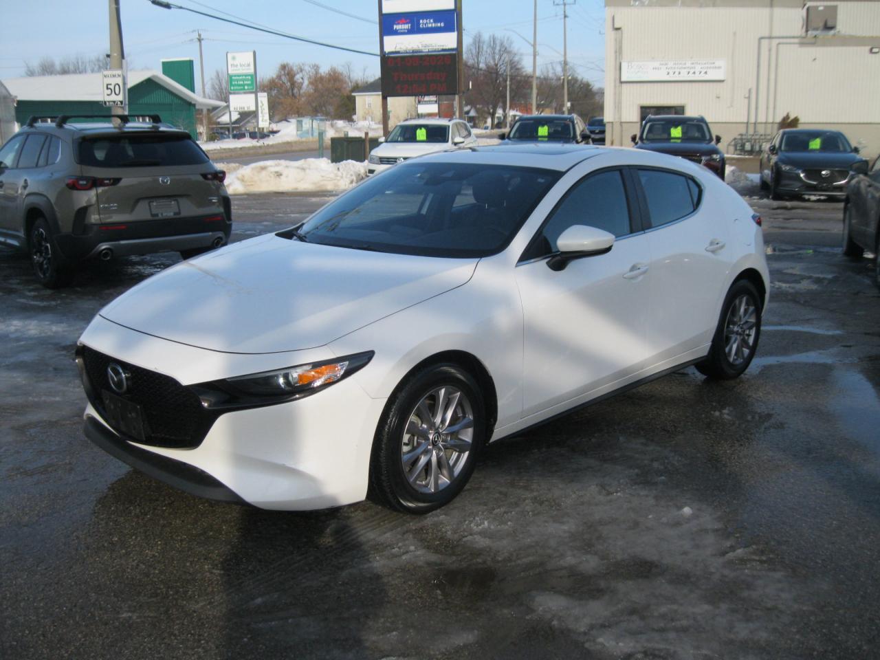 2021 Mazda 3 GS (A6) 4dr Front-Wheel Drive Sport Photo