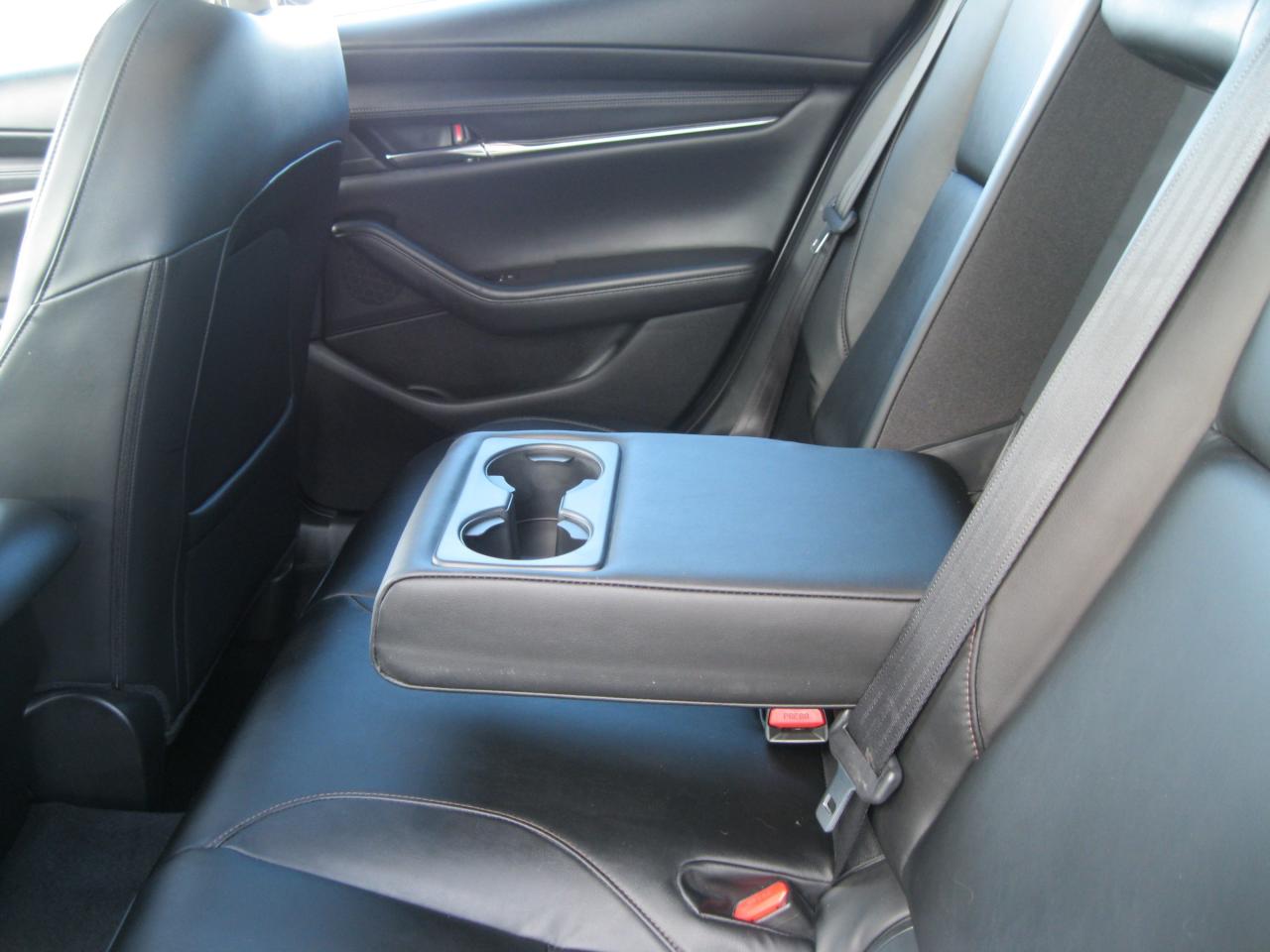 2021 Mazda 3 GS (A6) 4dr Front-Wheel Drive Sport Photo