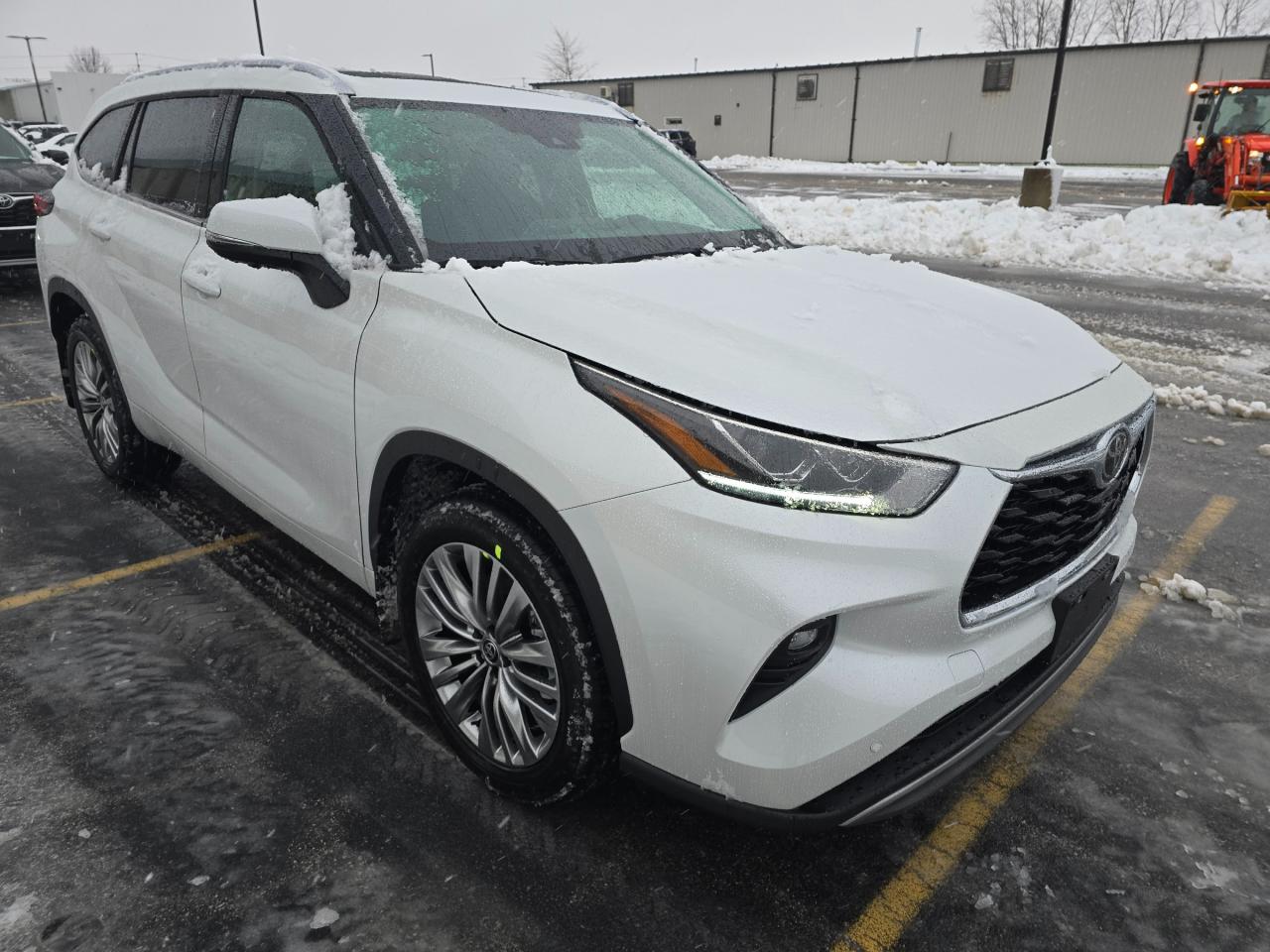 2026 Toyota Highlander Limited 4dr All-Wheel Drive Photo