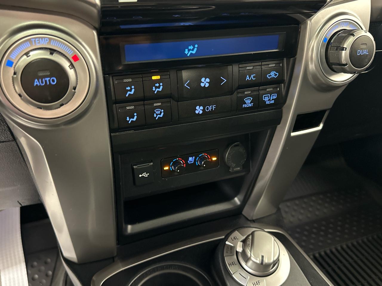 2022 Toyota 4Runner Base 4dr 4x4 Photo