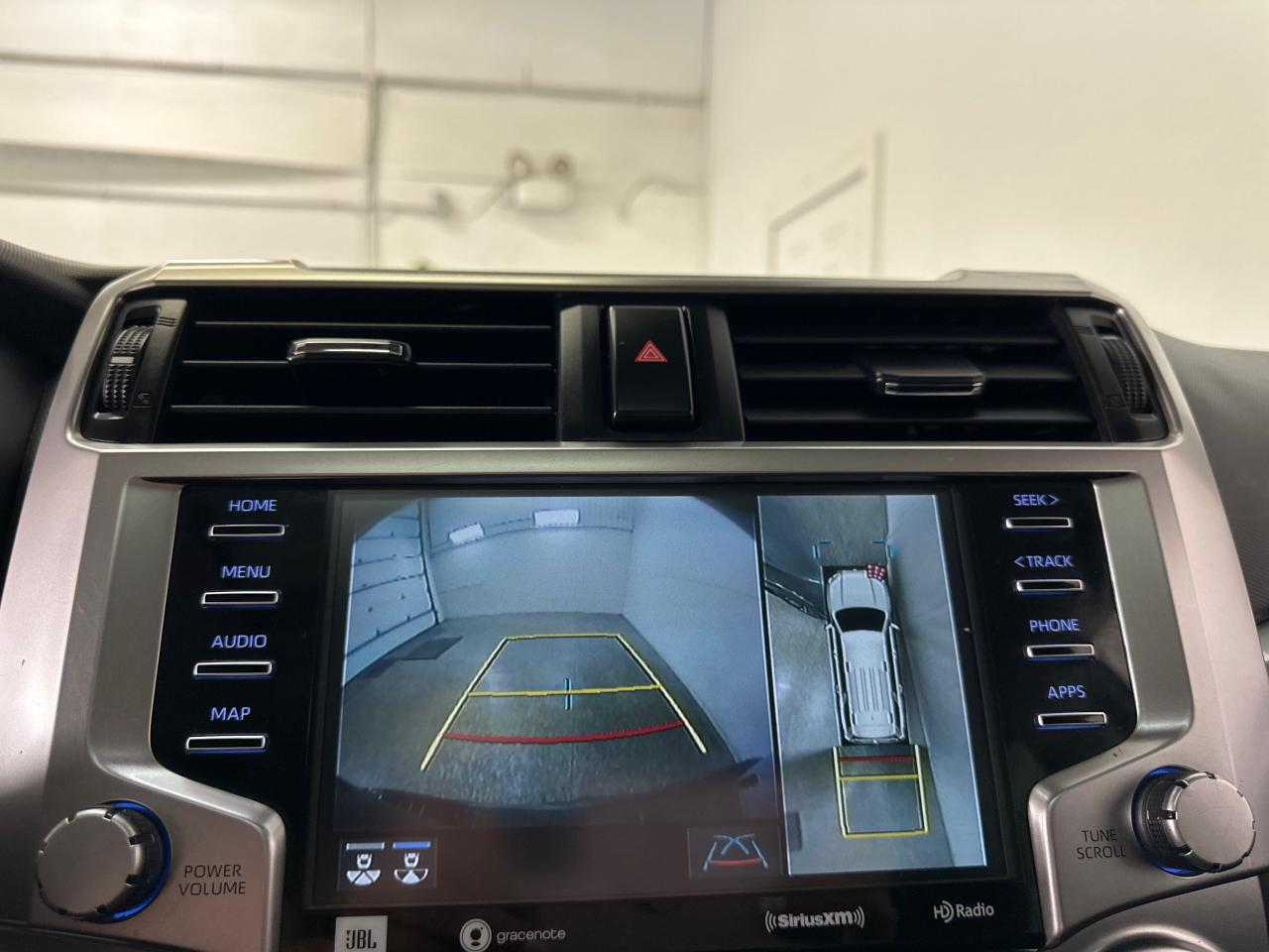 2022 Toyota 4Runner Base 4dr 4x4 Photo