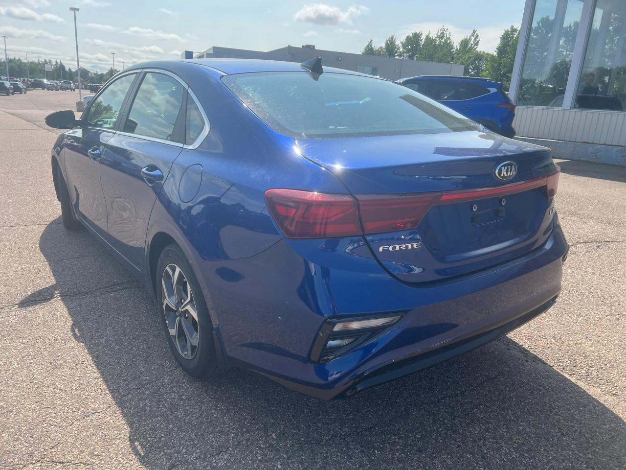 2020 Kia Forte EX 4dr Sedan Photo
