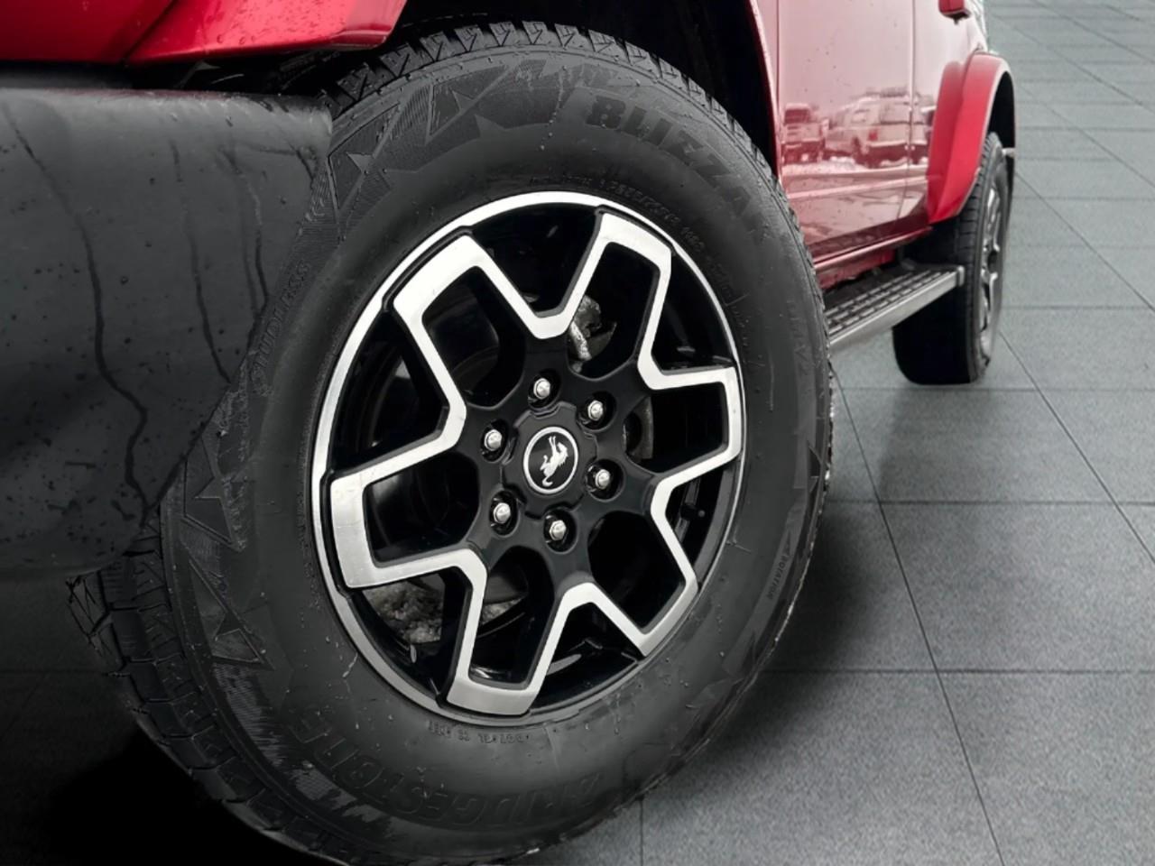 2021 Ford Bronco Outer Banks 4dr 4x4 Photo