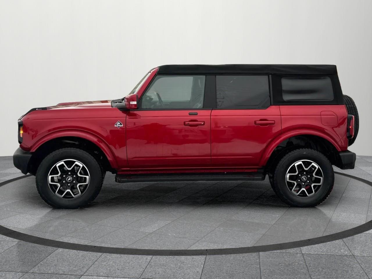 2021 Ford Bronco Outer Banks 4dr 4x4 Photo