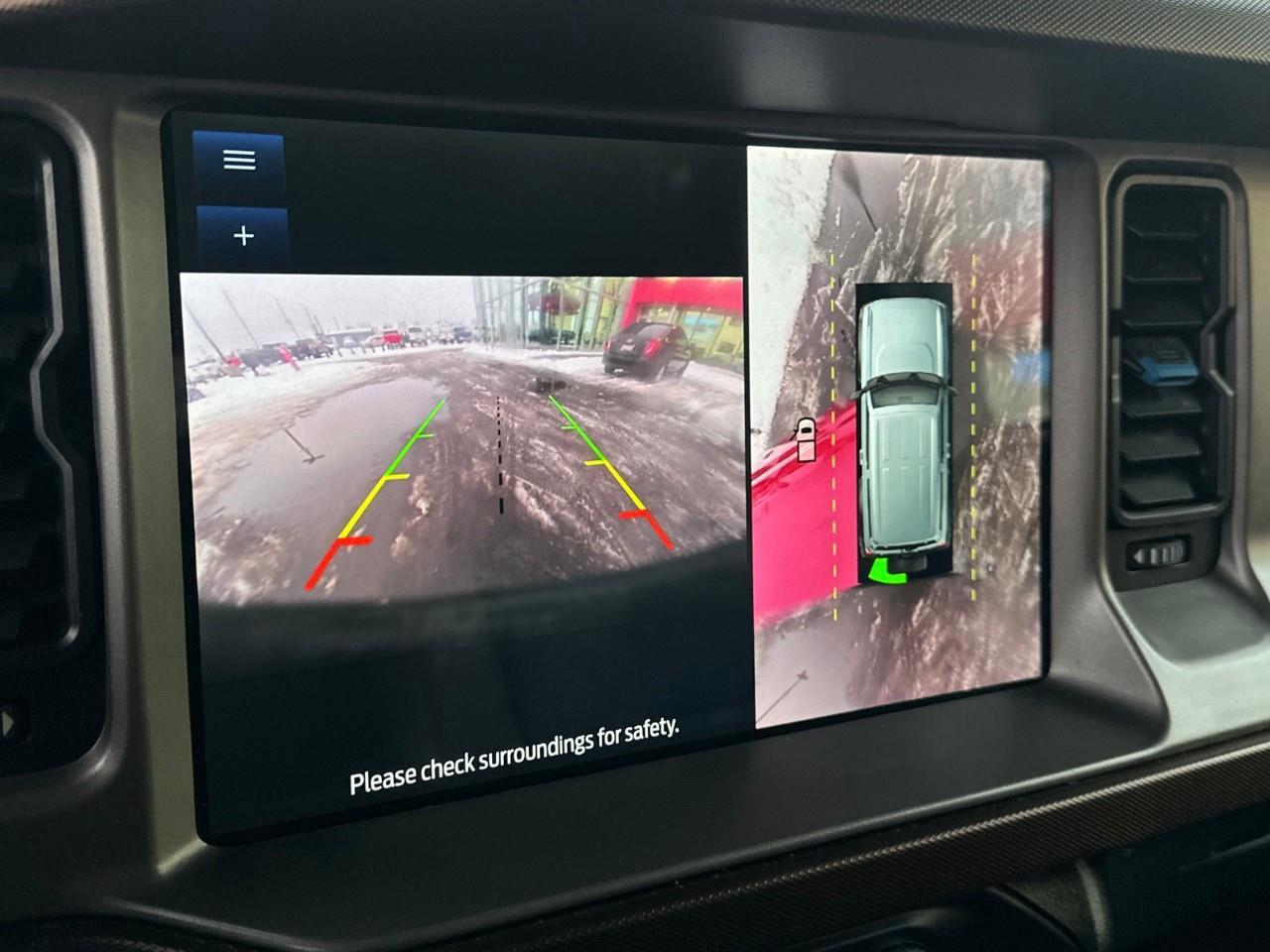 2021 Ford Bronco Outer Banks 4dr 4x4 Photo