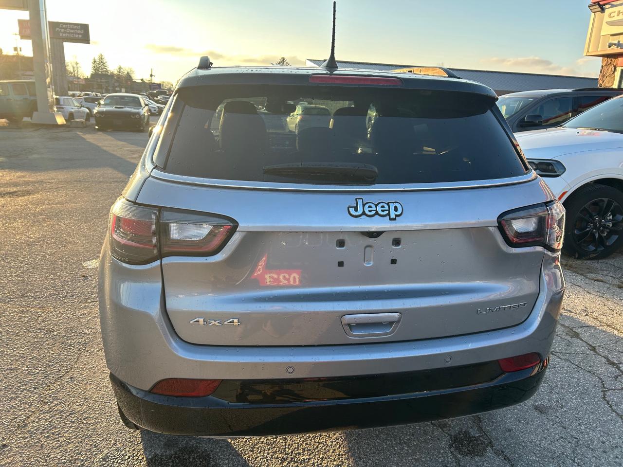 2023 Jeep Compass Limited 4dr 4x4 Photo