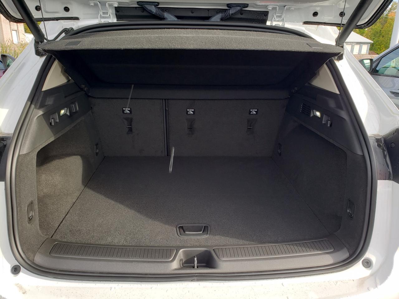 2023 Buick Envision Essence All-Wheel Drive Photo