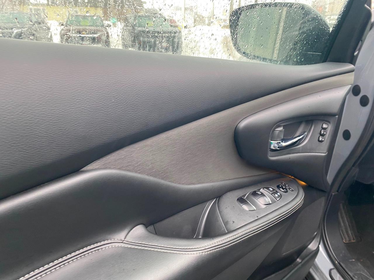 2023 Nissan Murano SL 4dr All-wheel Drive Photo