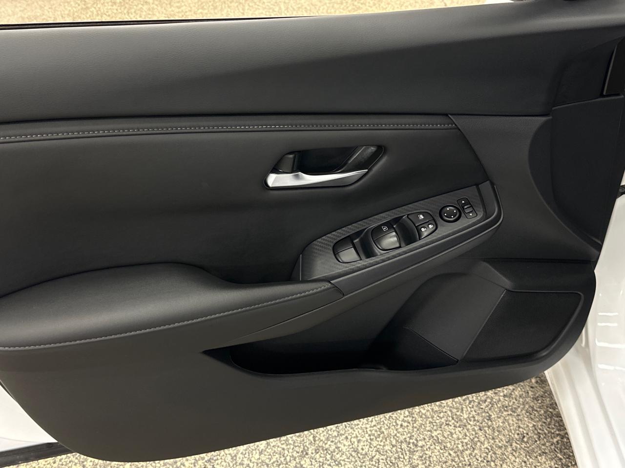 2024 Nissan Sentra SV 4DR SEDAN Photo