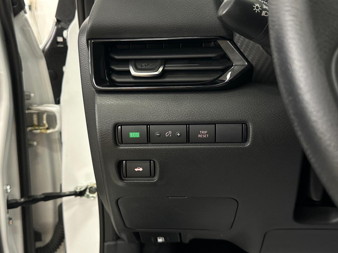 2024 Nissan Sentra SV 4DR SEDAN Photo