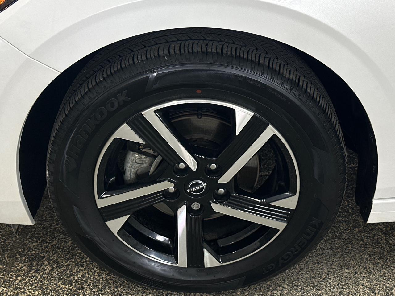 2024 Nissan Sentra SV 4DR SEDAN Photo