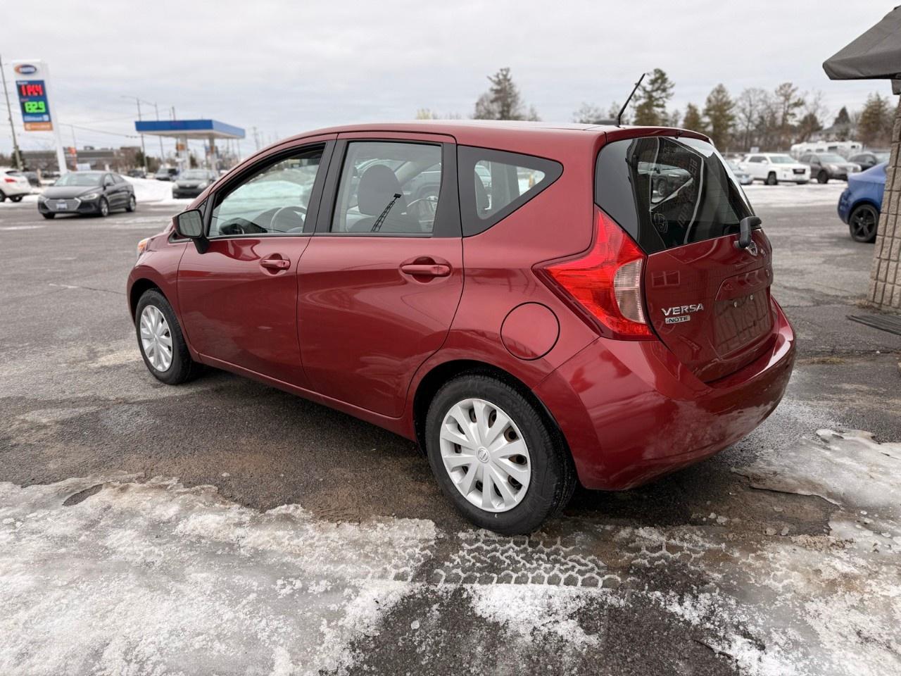 2016 Nissan Versa Note 5dr HB Auto 1.6 SV Photo2