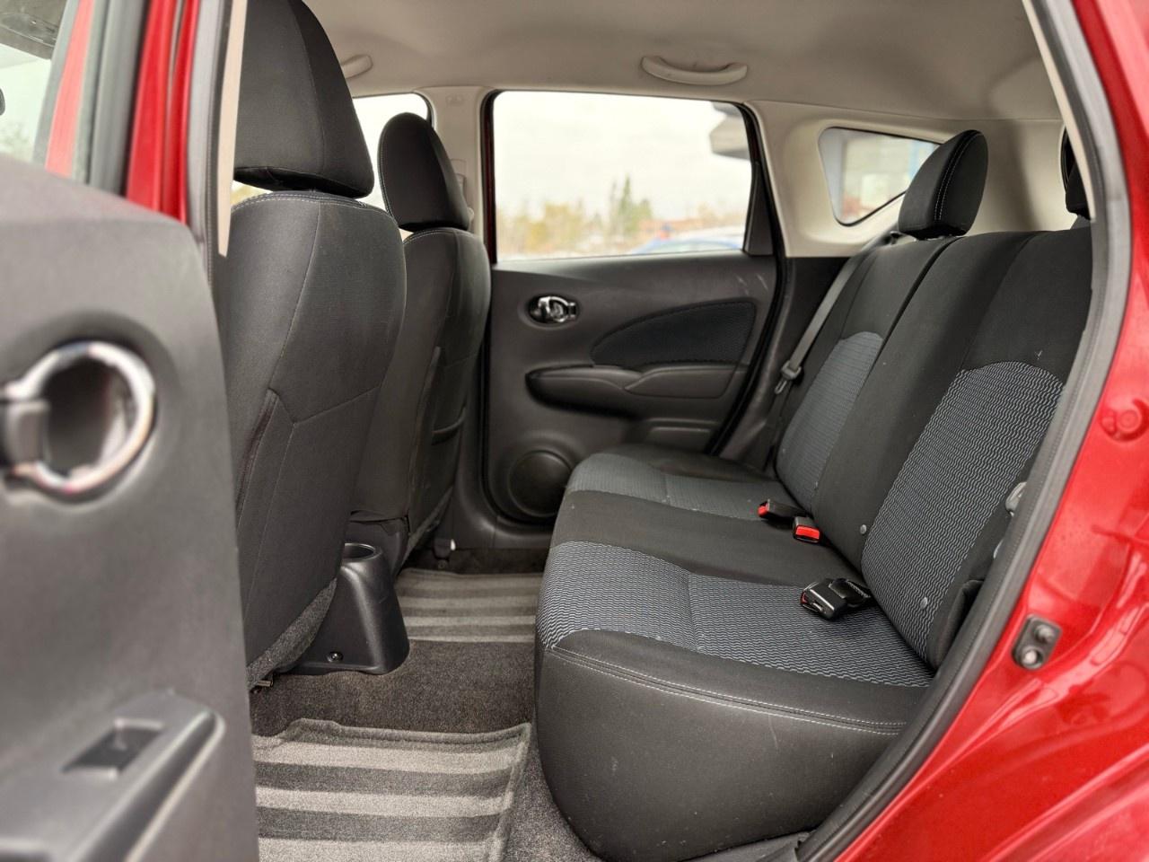 2016 Nissan Versa Note 5dr HB Auto 1.6 SV Photo