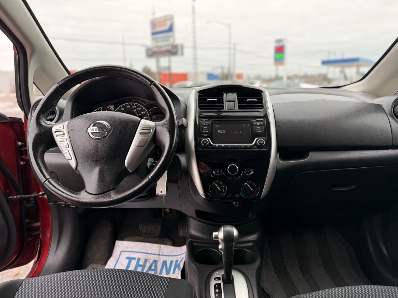 2016 Nissan Versa Note 5dr HB Auto 1.6 SV Photo