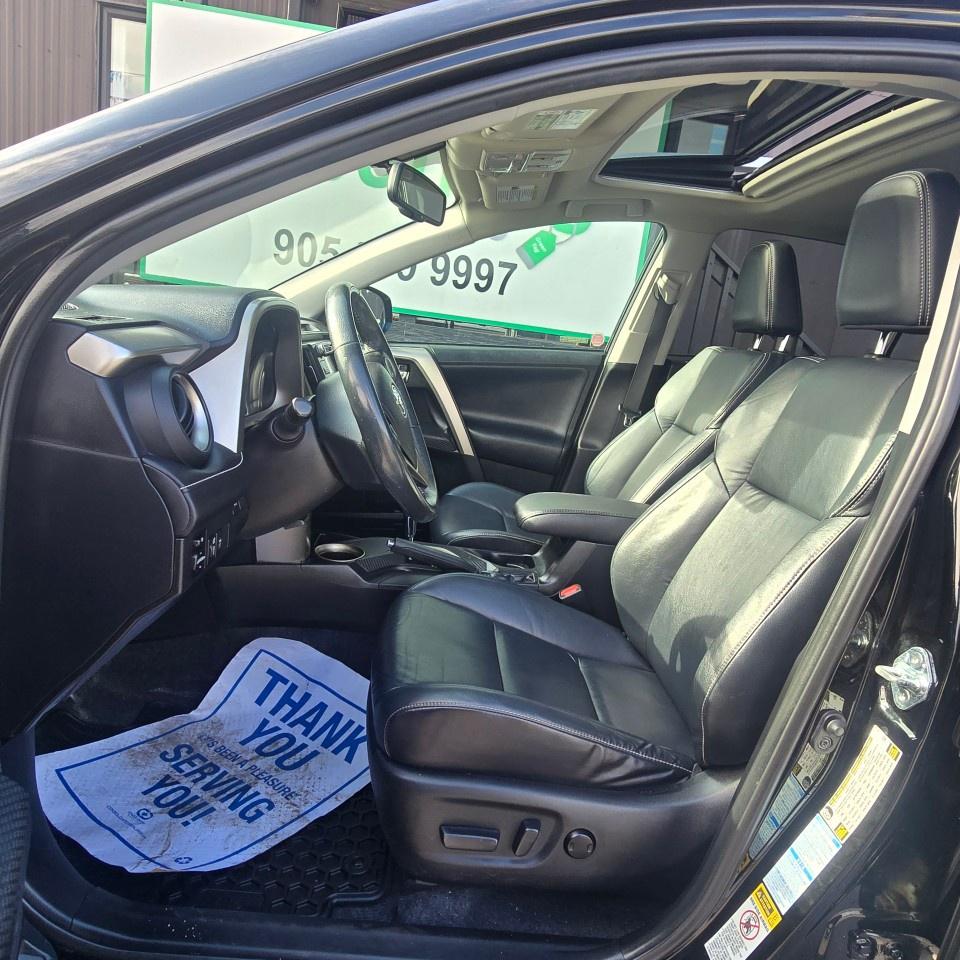 2015 Toyota RAV4 AWD 4dr Limited Photo