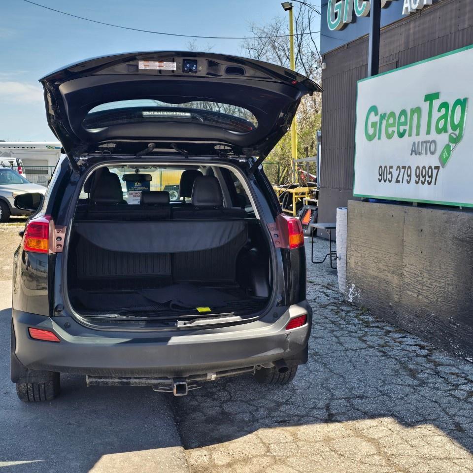 2015 Toyota RAV4 AWD 4dr Limited Photo