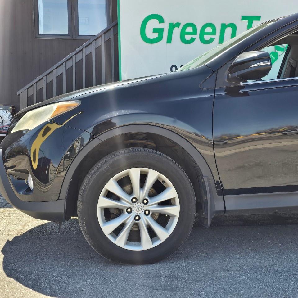 2015 Toyota RAV4 AWD 4dr Limited Photo