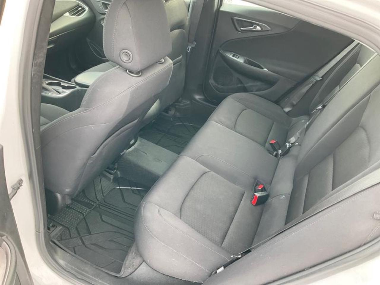 2022 Chevrolet Malibu RS Photo