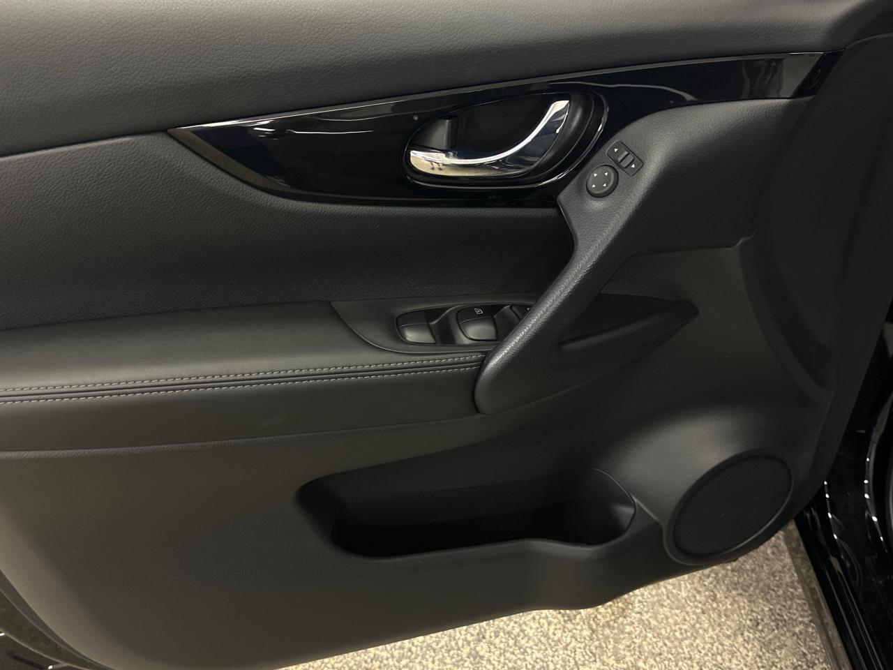 2023 Nissan Qashqai SV 4dr All-wheel Drive Photo