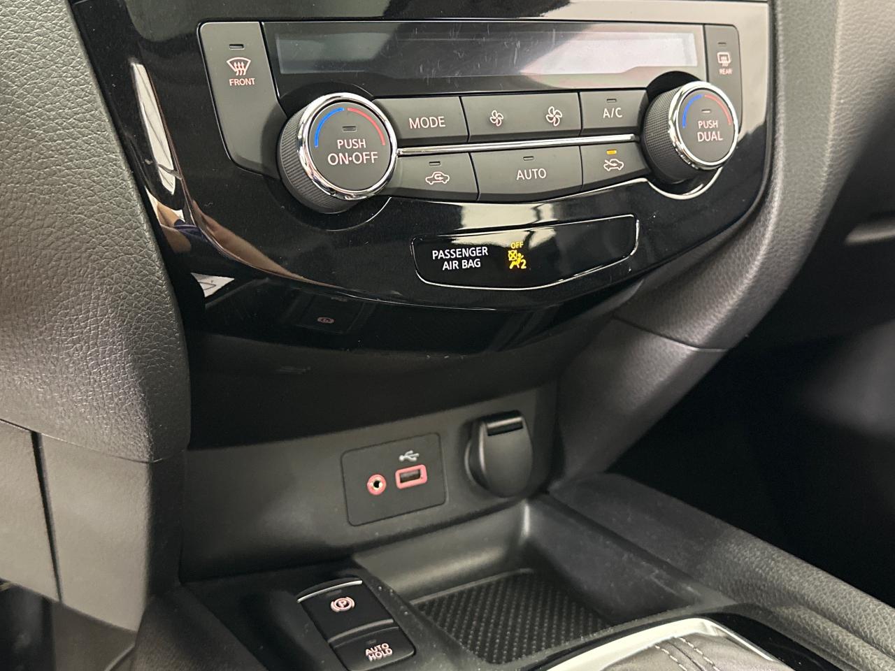 2023 Nissan Qashqai SV 4dr All-wheel Drive Photo