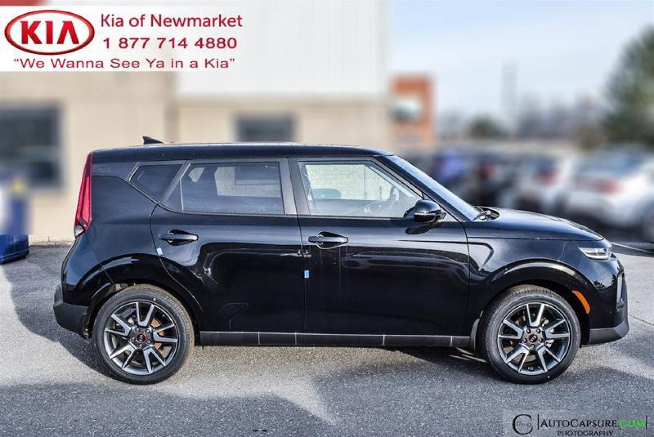 2021 Kia Soul EX Premium 4dr Hatchback Photo3