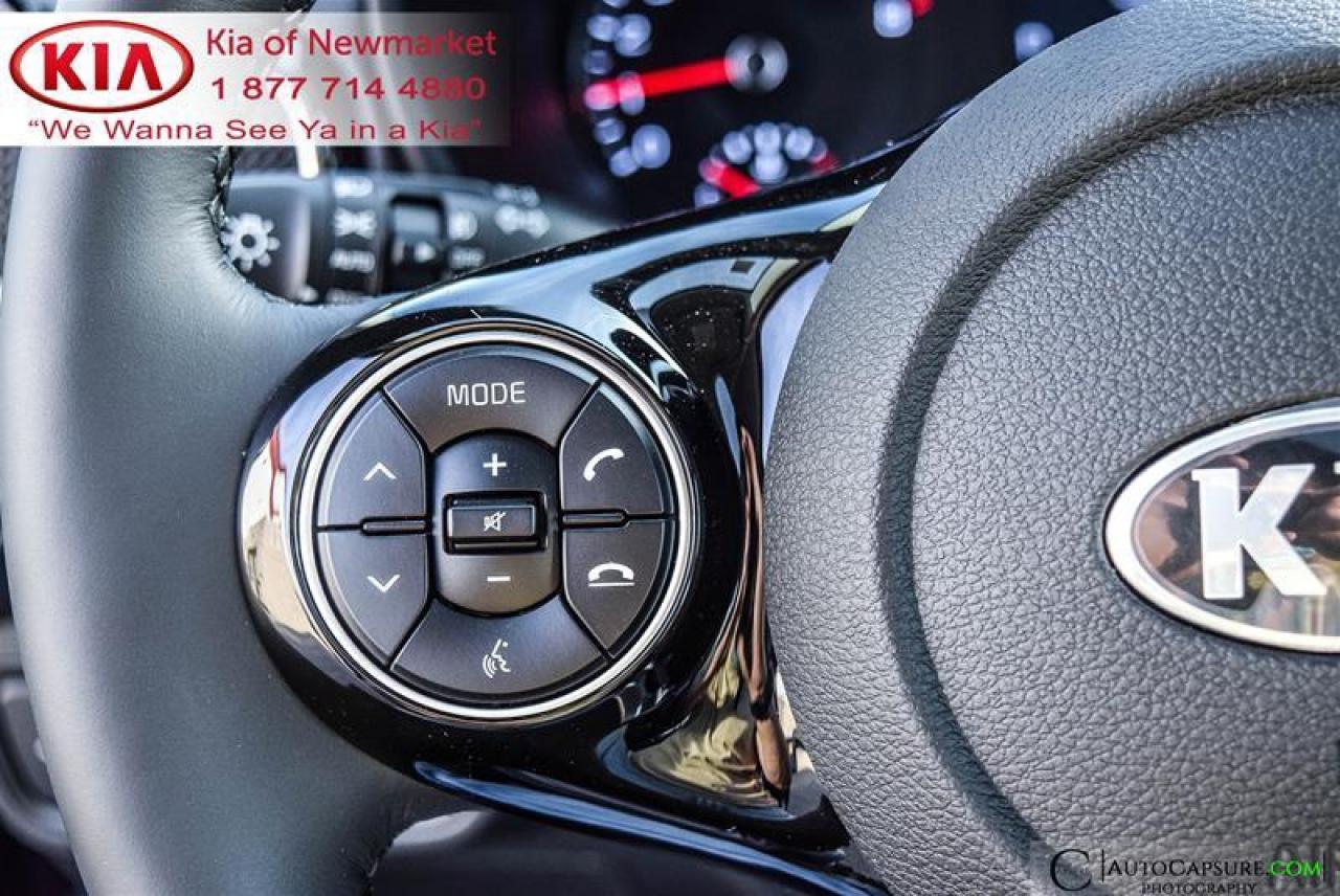 2021 Kia Soul EX Premium 4dr Hatchback Photo