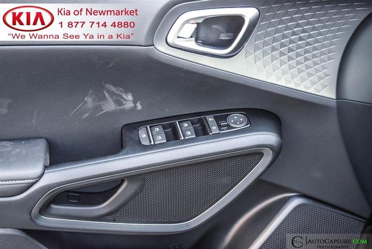 2021 Kia Soul EX Premium 4dr Hatchback Photo