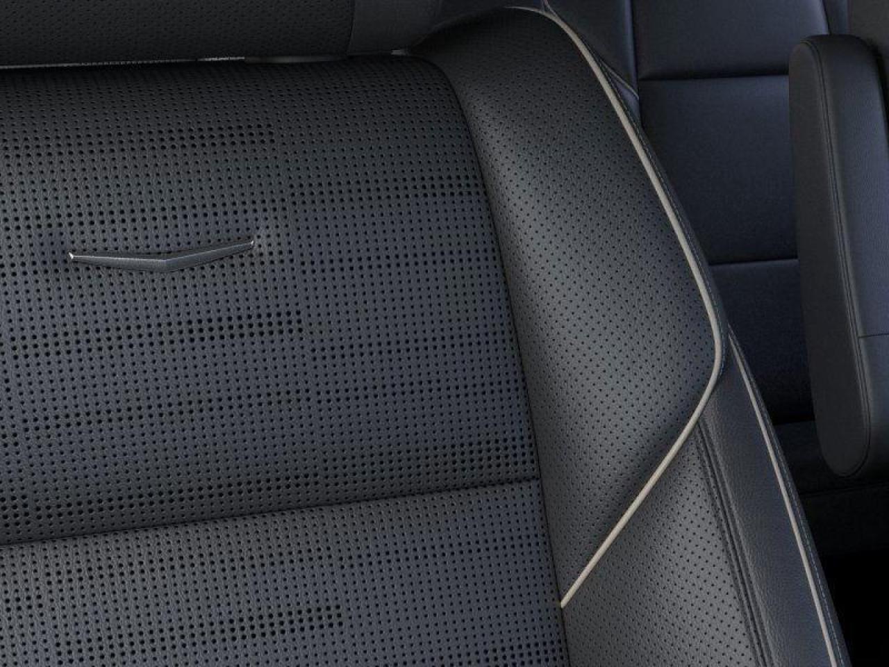 2026 Cadillac Escalade ESV Luxury 4dr 4x4 Photo