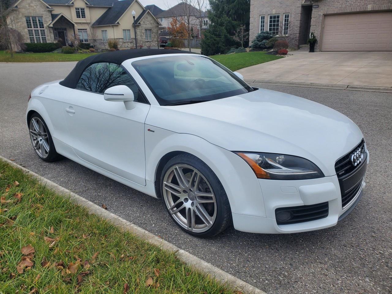 2008 Audi TT 2dr Roadster Man 3.2L quattro Photo