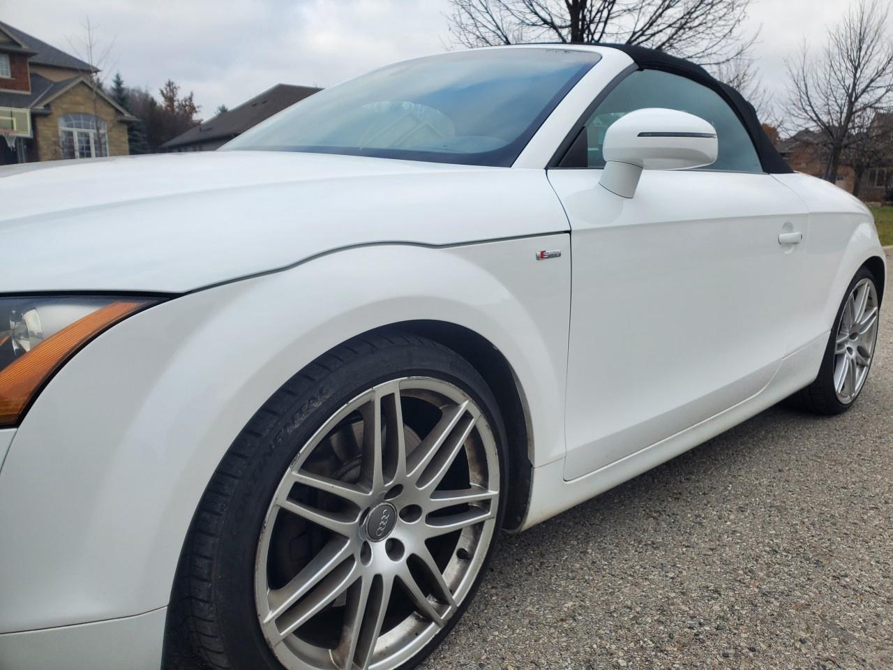 2008 Audi TT 2dr Roadster Man 3.2L quattro Photo