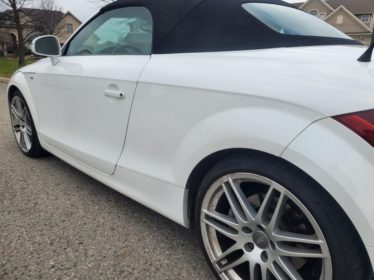 2008 Audi TT 2dr Roadster Man 3.2L quattro Photo